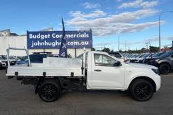 2021 Nissan Navara SL