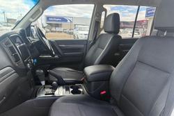 2019 Mitsubishi Pajero GLS