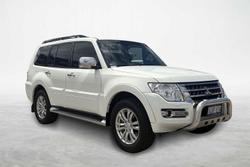 2019 Mitsubishi Pajero GLS