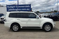 2019 Mitsubishi Pajero GLS