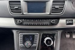 2022 LDV G10 +