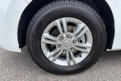 2022 LDV G10 +