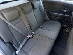 2016 Honda HR-V VTi-S