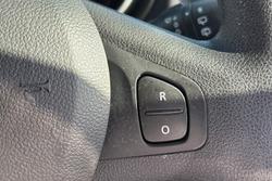 2021 Mitsubishi Express GLX