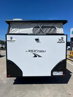 2023 Jayco Journey 17.55-8