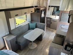 2023 Jayco Journey 17.55-8