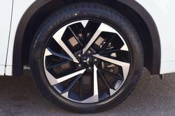 2022 Mitsubishi Outlander Exceed