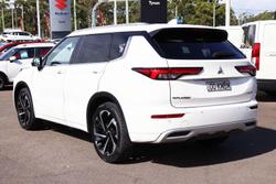 2022 Mitsubishi Outlander Exceed