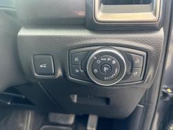 2022 Ford Everest Titanium