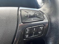 2022 Ford Everest Titanium