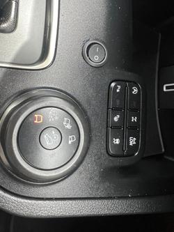 2022 Ford Everest Titanium