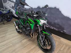 2022 Kawasaki Z900 SUPERNAKED (ZR900) Black