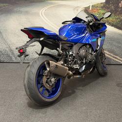 2023 Yamaha YZF-R1 Blue