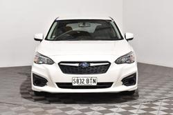 2017 Subaru Impreza 2.0i