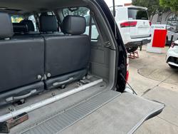 2005 Toyota Landcruiser GXL