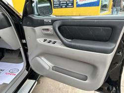 2005 Toyota Landcruiser GXL