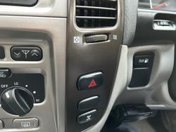 2005 Toyota Landcruiser GXL