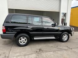 2005 Toyota Landcruiser GXL