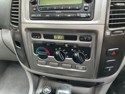 2005 Toyota Landcruiser GXL