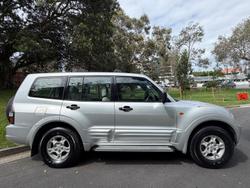 2001 Mitsubishi Pajero GLS