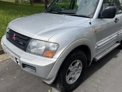 2001 Mitsubishi Pajero GLS