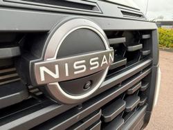 2025 Nissan Navara SL