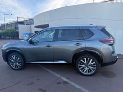 2025 Nissan X-TRAIL Ti-L e-POWER