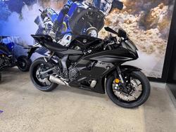 2025 Yamaha YZF-R7LA Grey