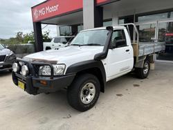 2012 Nissan Patrol DX