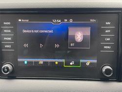 2020 SKODA Karoq 140TSI Sportline NU MY21 AWD Moon White