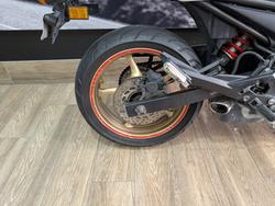 2010 Yamaha FZ6R WHITE