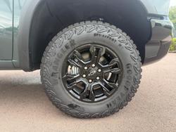 2025 Chevrolet Silverado 1500 ZR2 W/Tech Pack