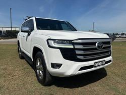 2024 Toyota Landcruiser Sahara