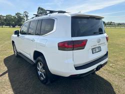 2024 Toyota Landcruiser Sahara