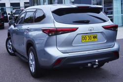 2023 Toyota Kluger GX