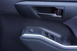 2023 Toyota Kluger GX