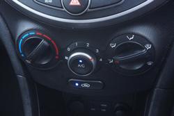 2015 Hyundai Accent Active