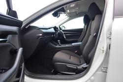 2025 Mazda 3 G20 Evolve