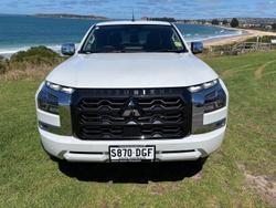 2024 Mitsubishi Triton GLS