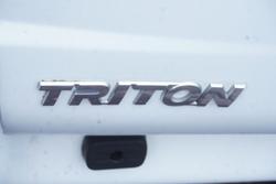 2014 Mitsubishi Triton GLX