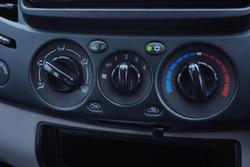 2014 Mitsubishi Triton GLX