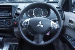 2014 Mitsubishi Triton GLX