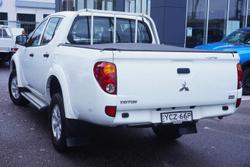 2014 Mitsubishi Triton GLX