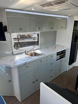 2021 Design RV Forerunner Van 5, 20'