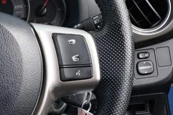 2015 Toyota Yaris ZR