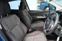 2015 Toyota Yaris ZR