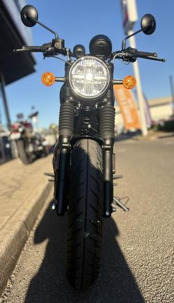 2025 Royal Enfield Hunter 350 Hunter Grey