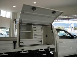 2024 Toyota Hilux SR