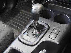 2024 Toyota Hilux SR