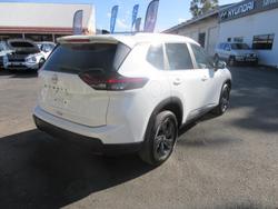 2026 Nissan X-TRAIL ST-L
